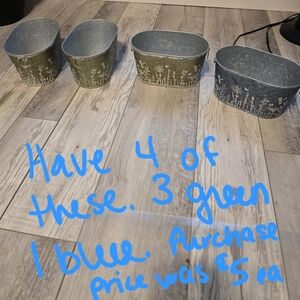 Set of 4 Green and Gray Metal Planters